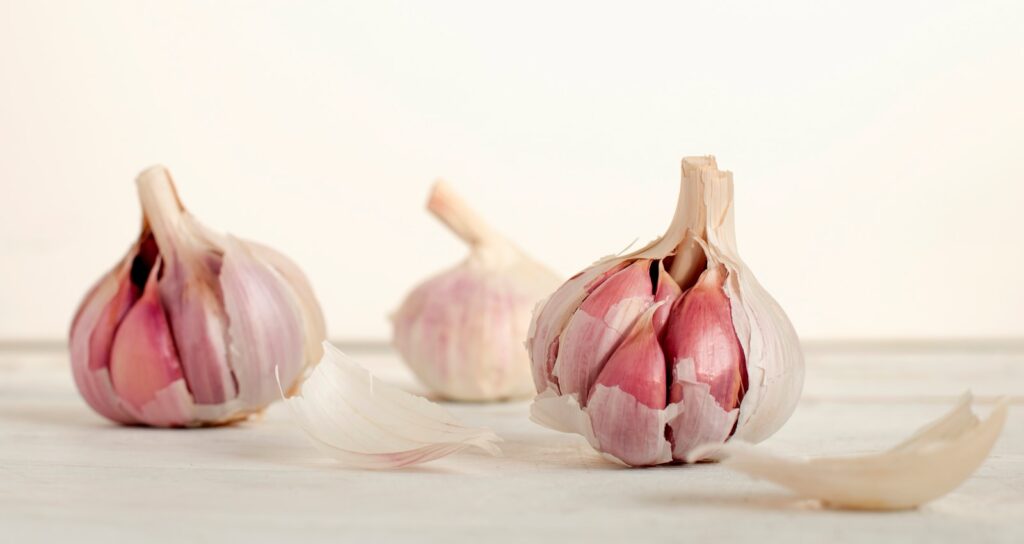 peel garlic